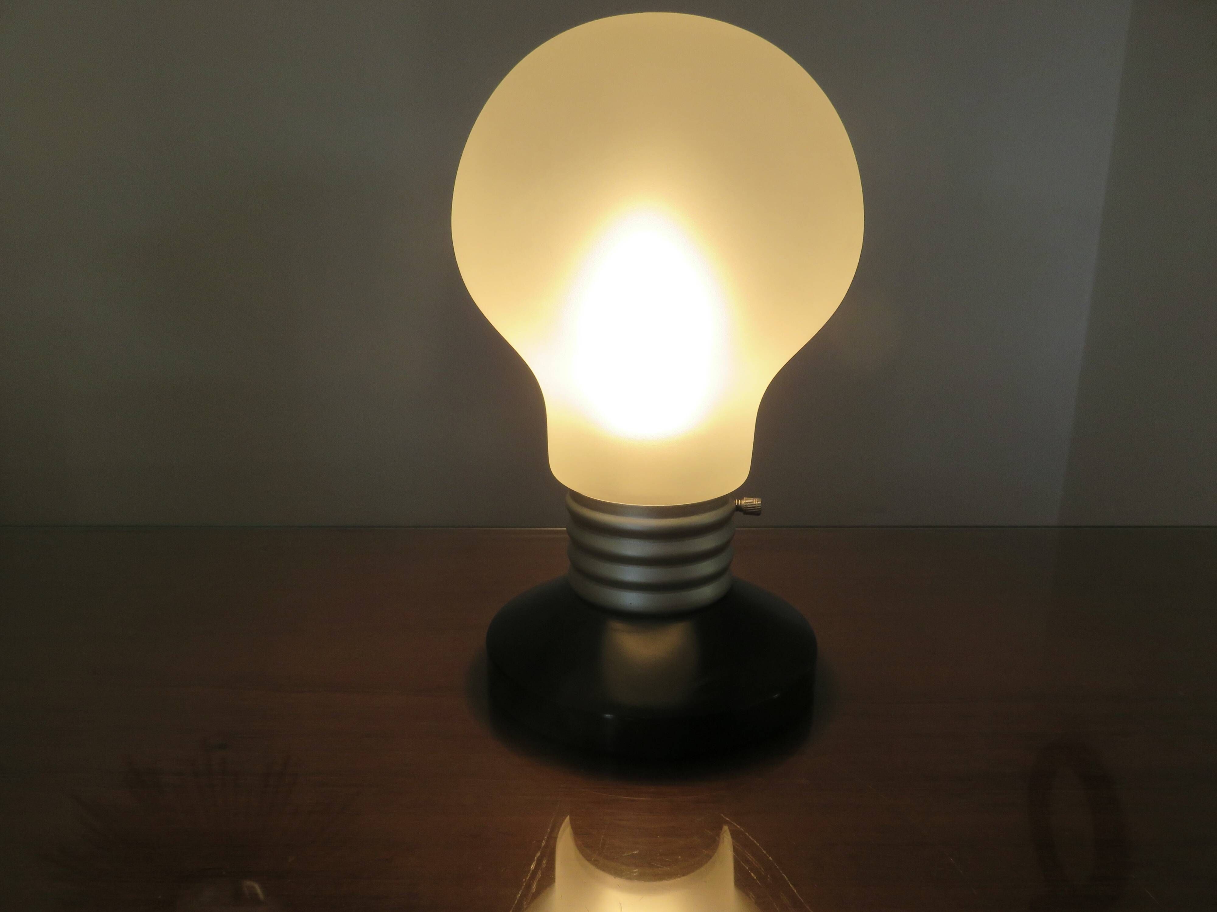 "Blinda" lamp bulb by Ikea, a 90s collector's item in the style of Ingo Maurer.