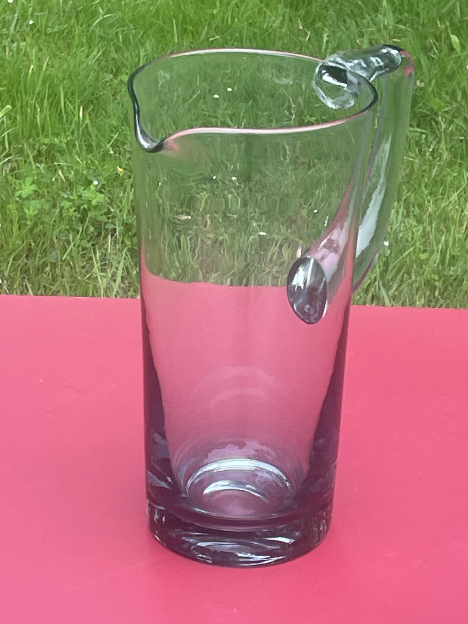 elegant water or orangeade pitcher in smoked glass from the 1970s - 25 cm