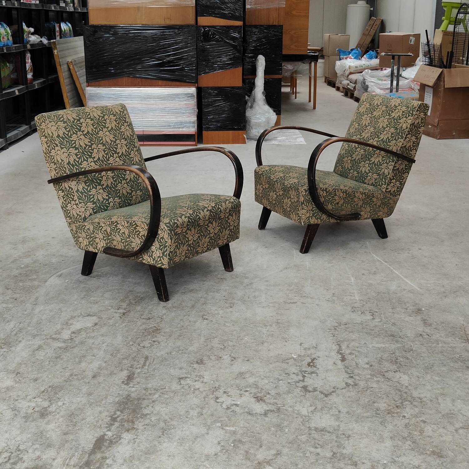 Pair of green H410 Type C armchairs Jindrich Halabala 1930