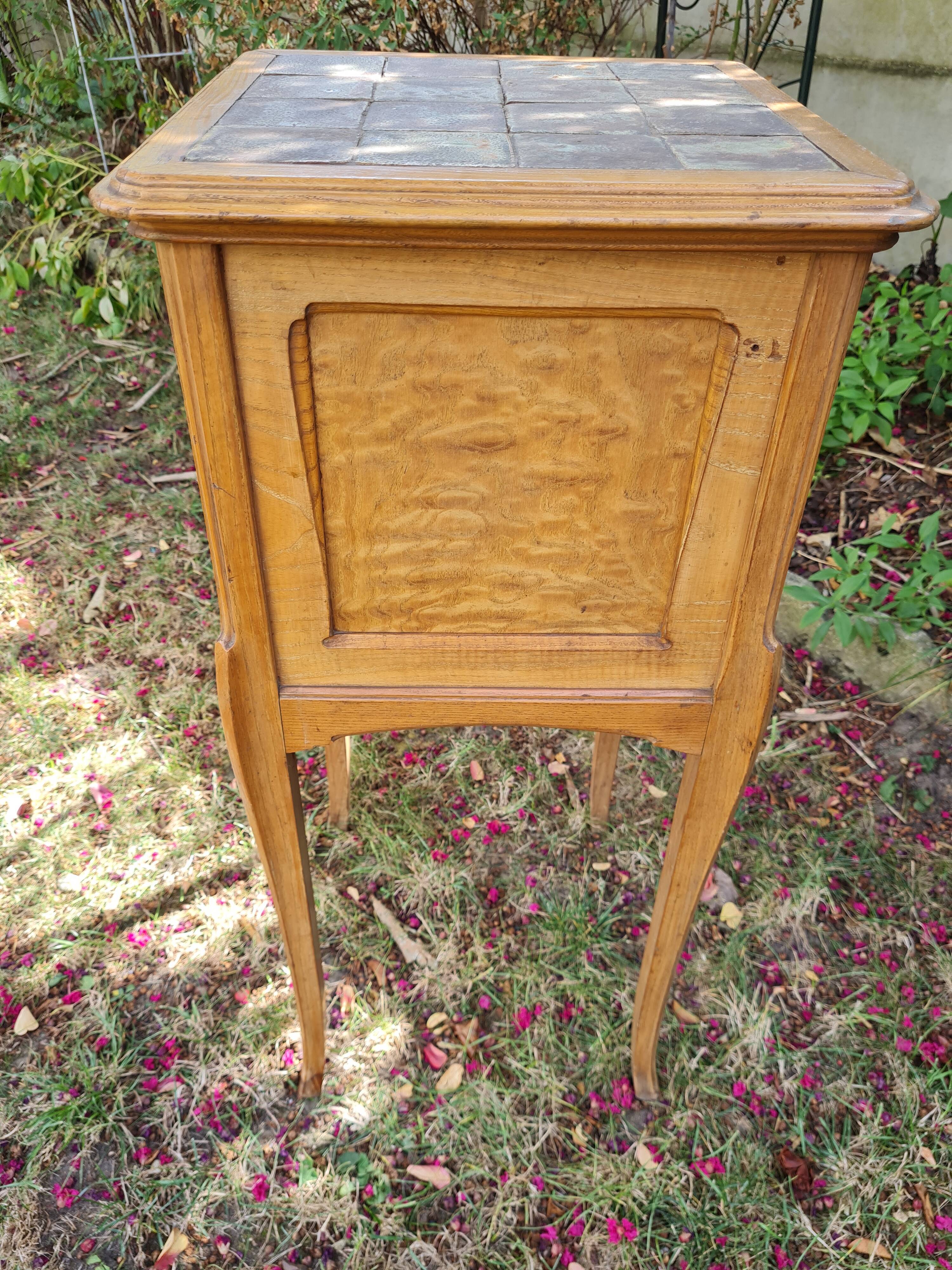 Bedside table art deo 20s /30