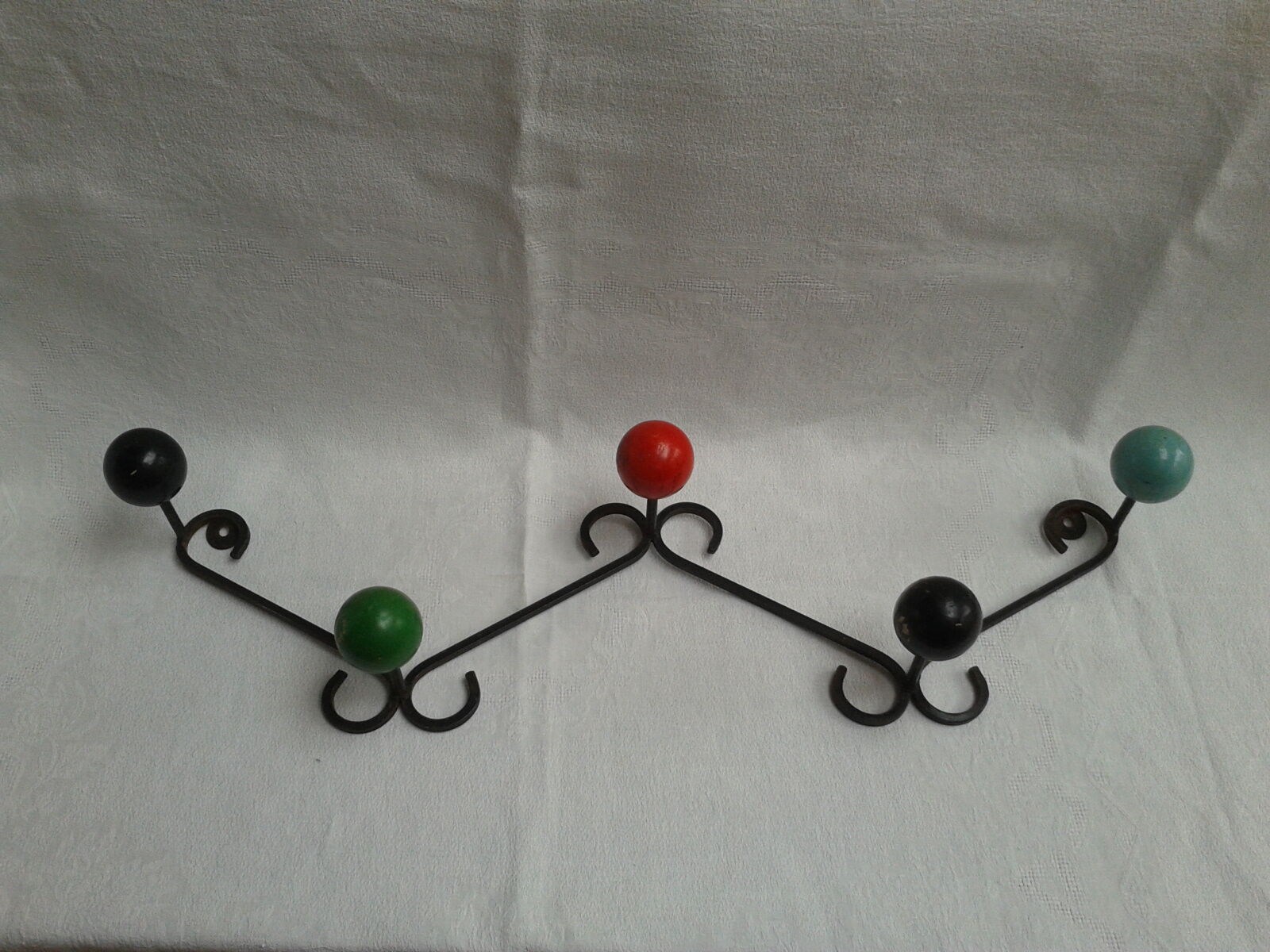 Vintage hangers 5 hooks