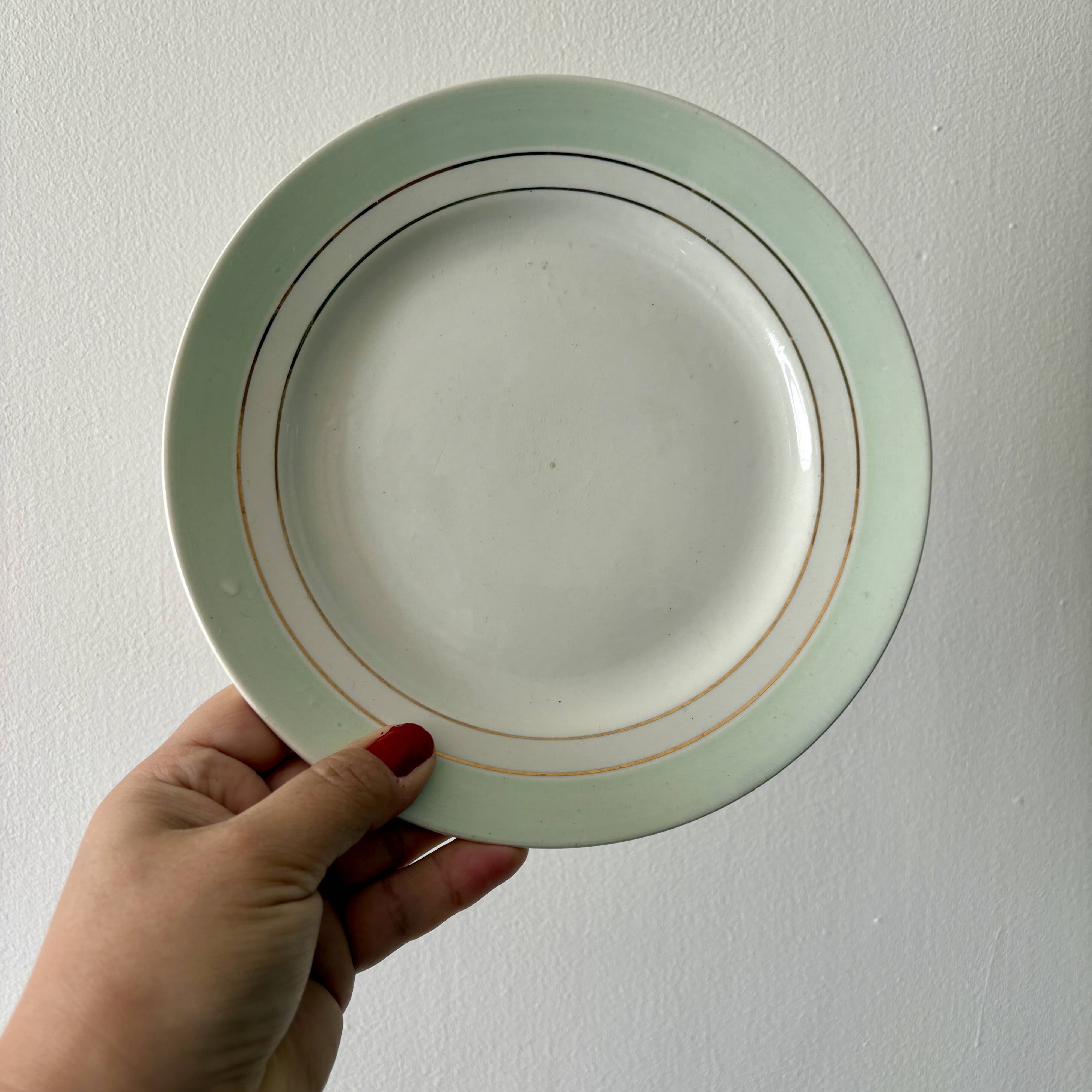 Set of 8 vintage mint and gold dessert plates Saint Amand