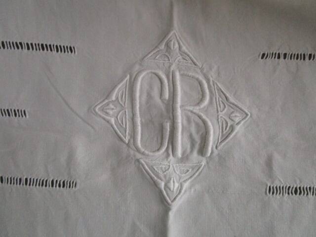 Old monogrammed sheet - embroidered: 290x230cm