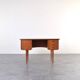Bureau en teck danois des années 1960.
