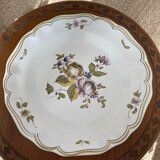 Tiled plate of martens decorated with flower decoration wall decoration