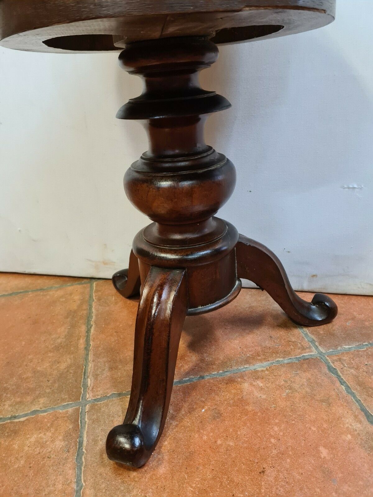 mahogany piano stool