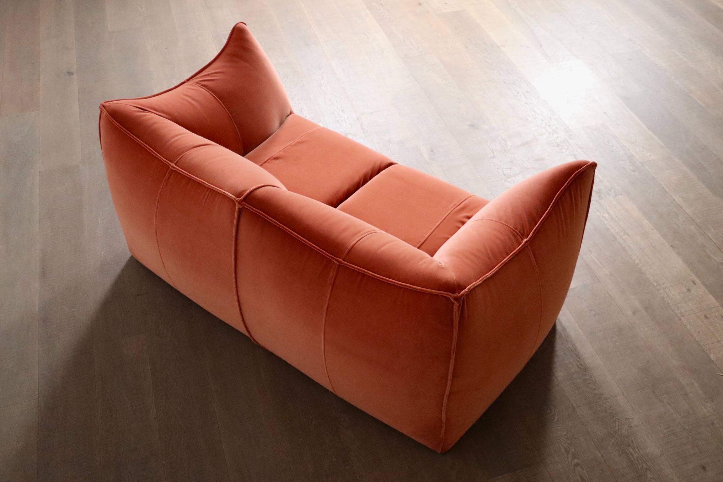Le Bambole sofa in coral velvet By Mario Bellini For B&B Italia, 1970s