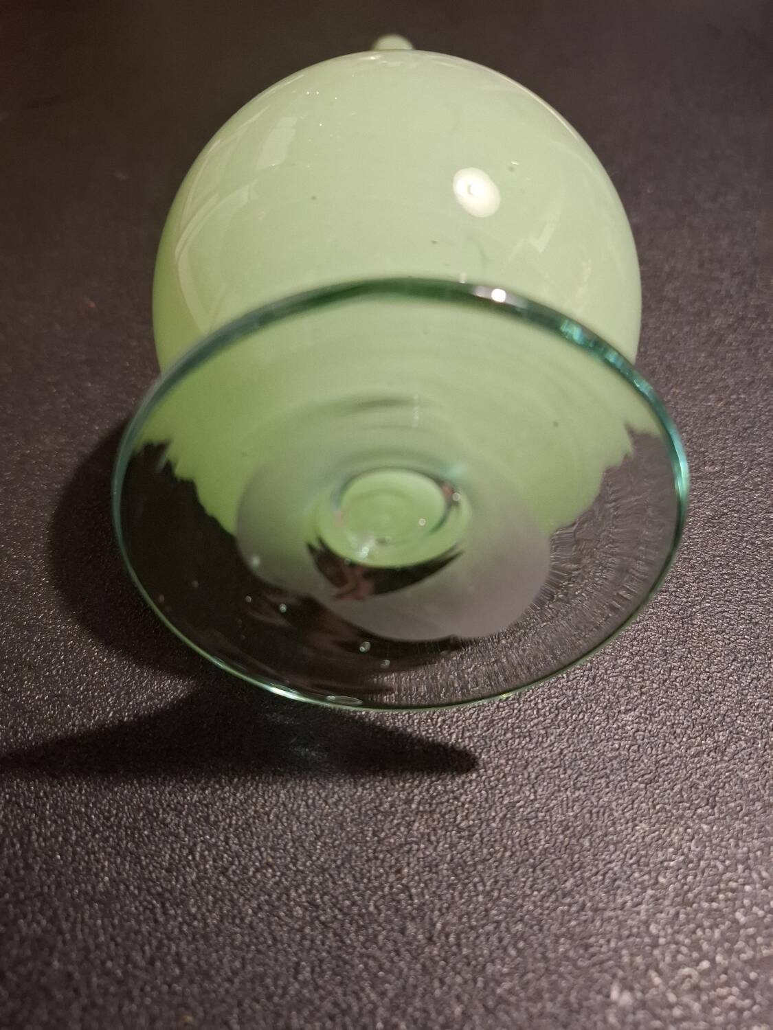 Artisanal soliflore in opaline