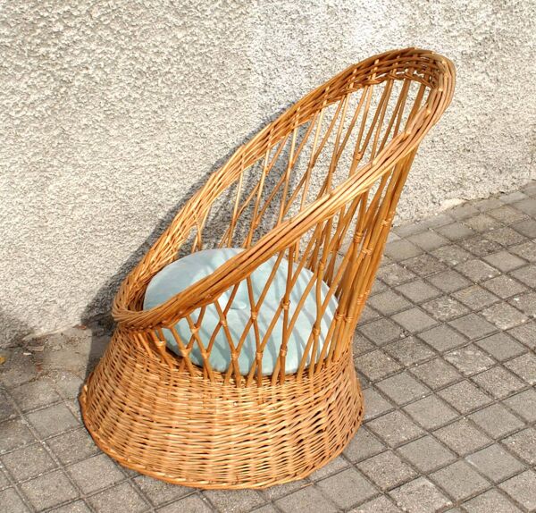 Fauteuil corbeille vintage en rotin tressé - assise ronde Design 1960-1970