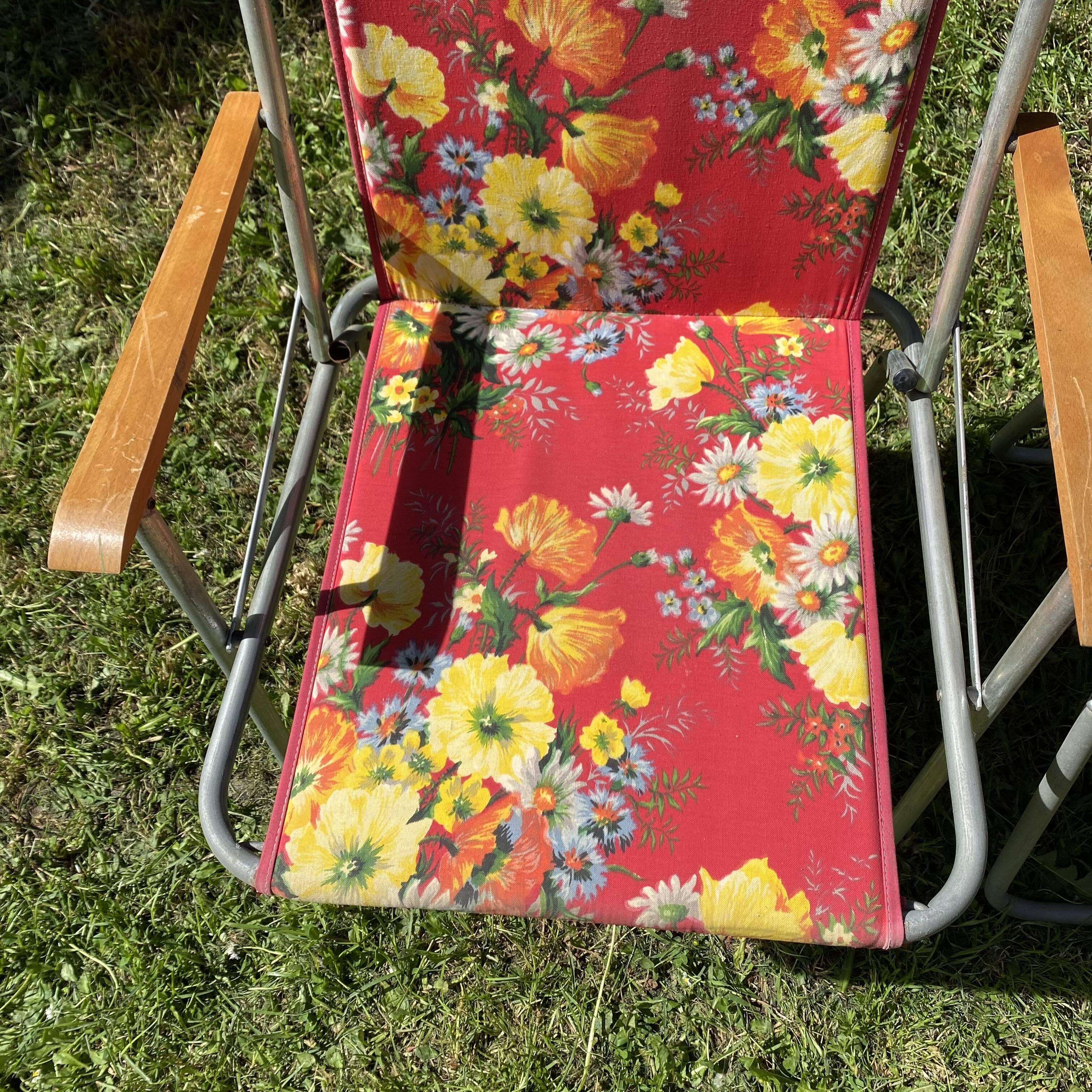 60s floral camping folding chairs