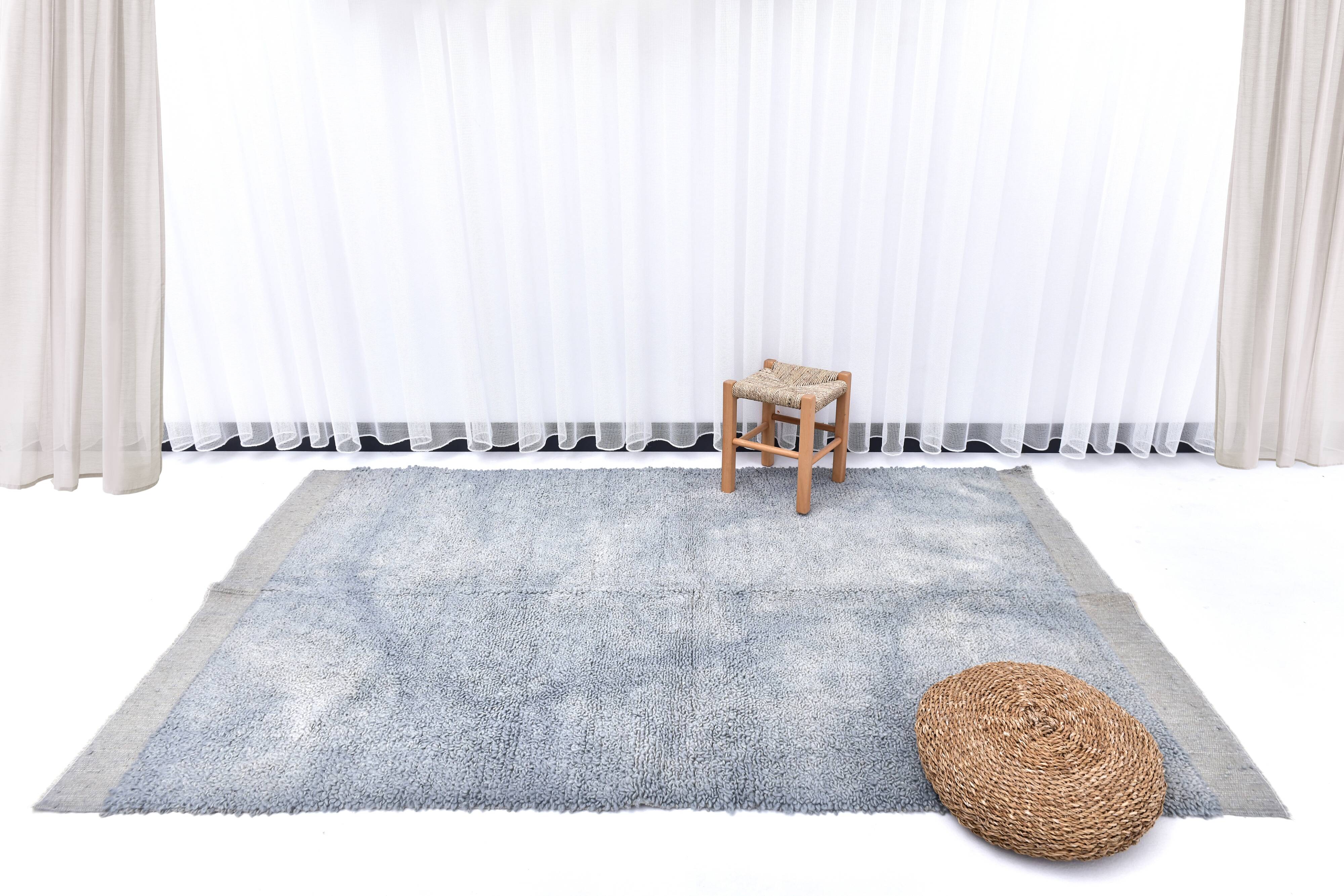 4x7 Blue & Gray Moroccan Area Rug 133x226Cm SK 240769