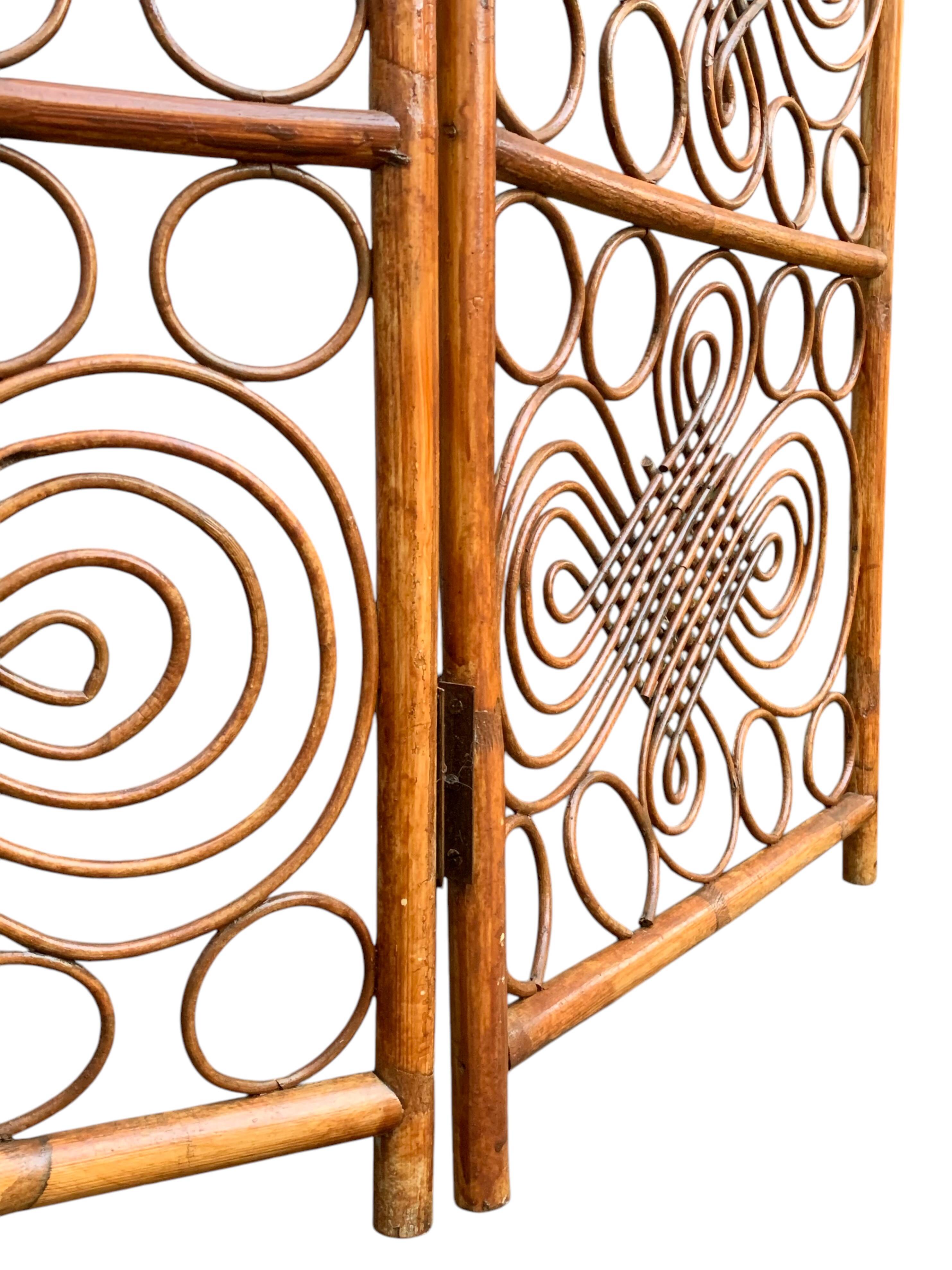 Vintage 1960s Curved Rattan Screen