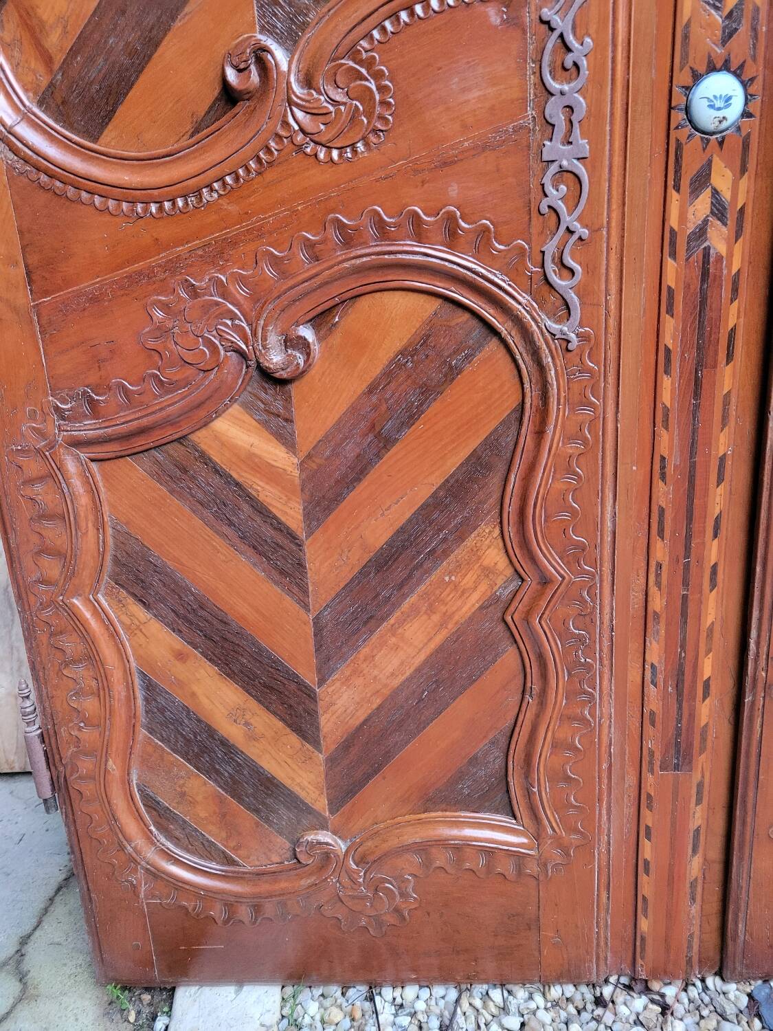 Pair of wall cupboard doors