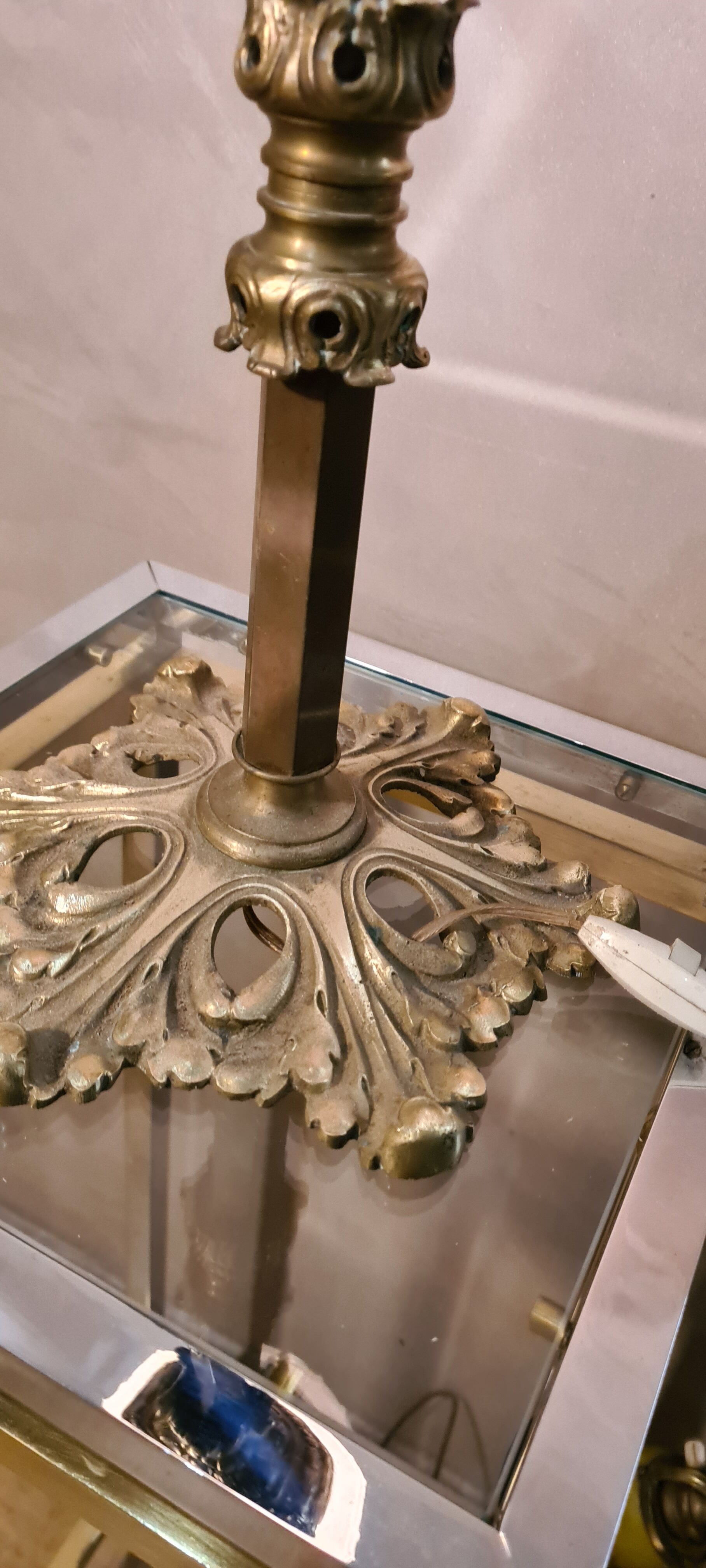 large bronze lamp napoleon iii sculpted globe molded opaque 54x22