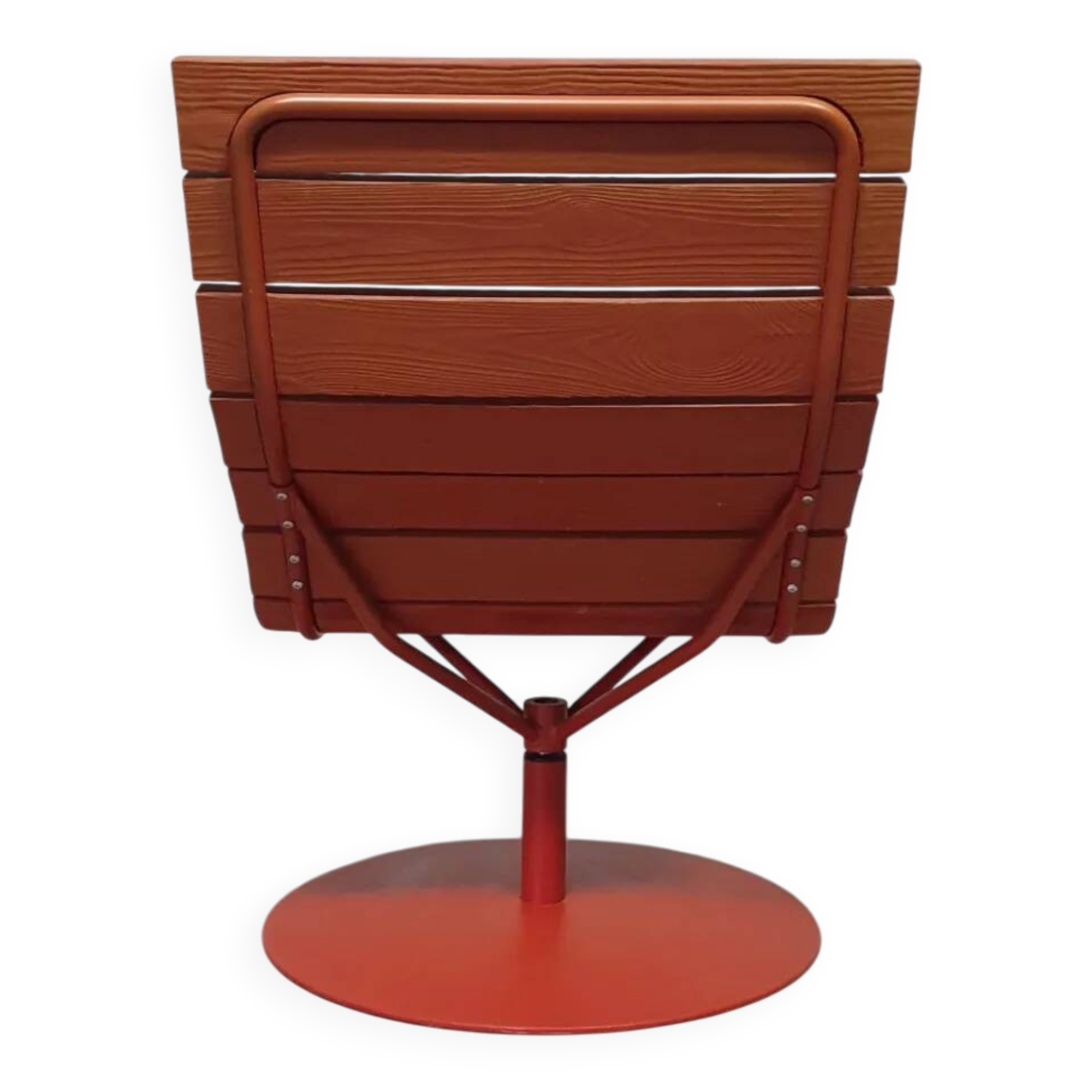 Marcus Arvonen pour Ikea (PS 2009) - 2 fauteuils pivotants Brygga rouges