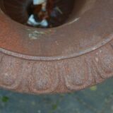 Cast iron media vases