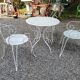 Ancien salon de jardin en fer forgé 3 fauteuils et table