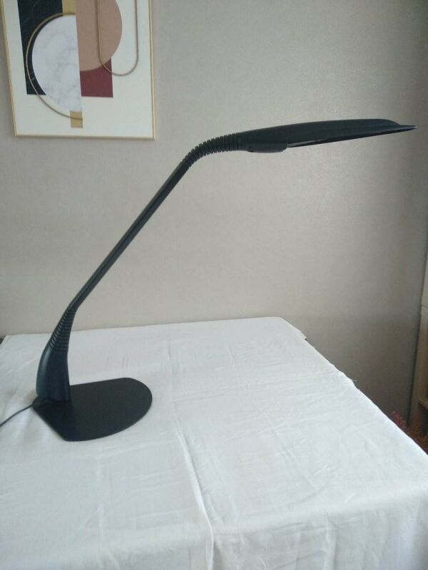 Lampe cobra par manade