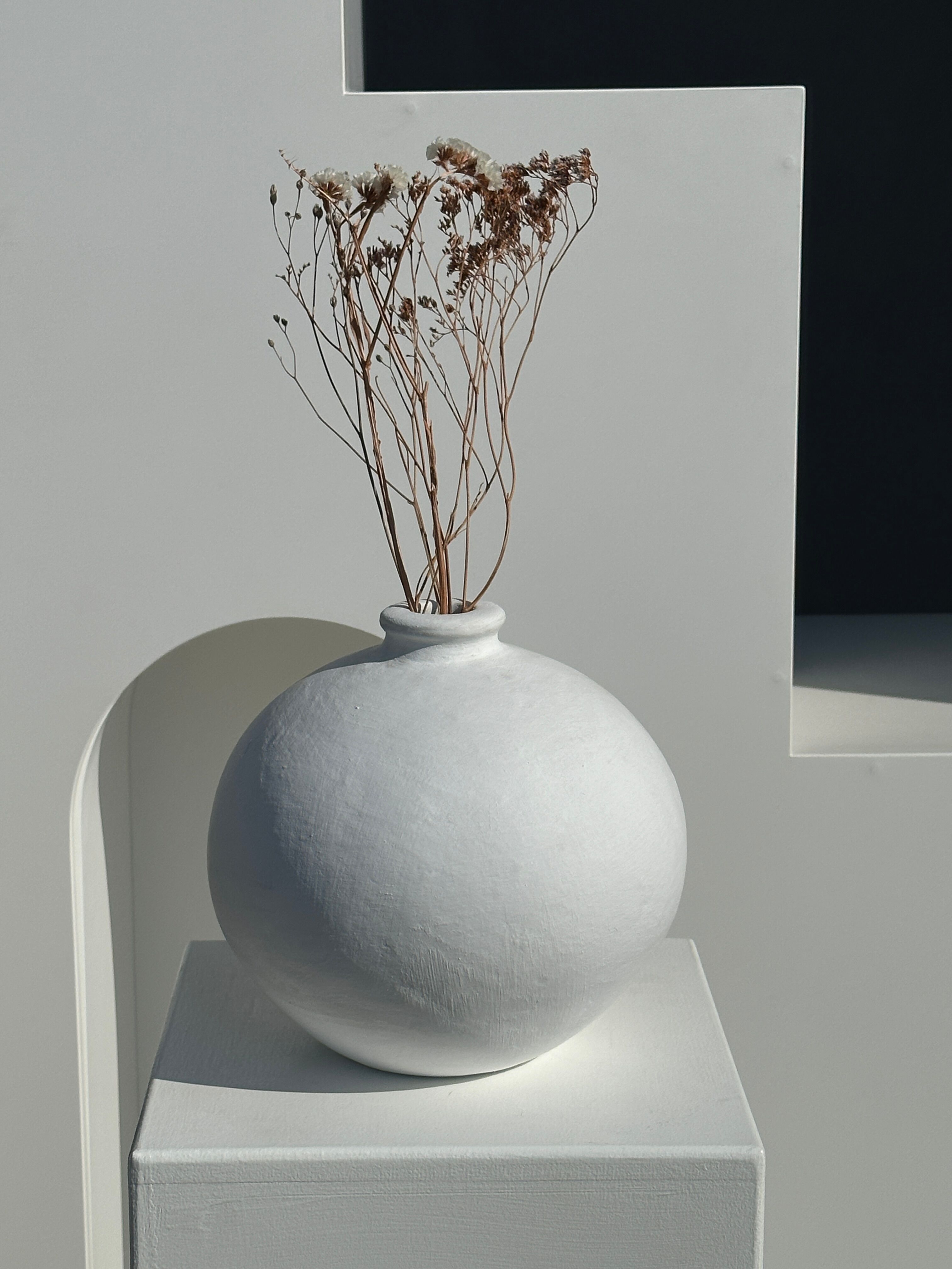 Handcrafted terracotta ball vase painted white H:24 D:26