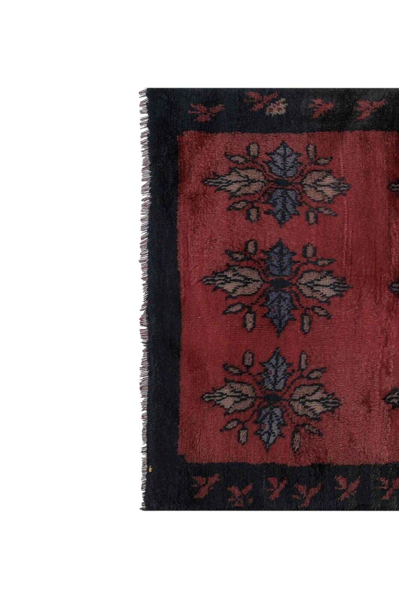 Tapis turc vintage fait main 108x163 cm