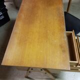 Bureau vintage pieds compas