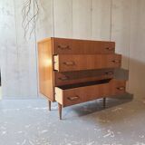 Vintage chest of drawers