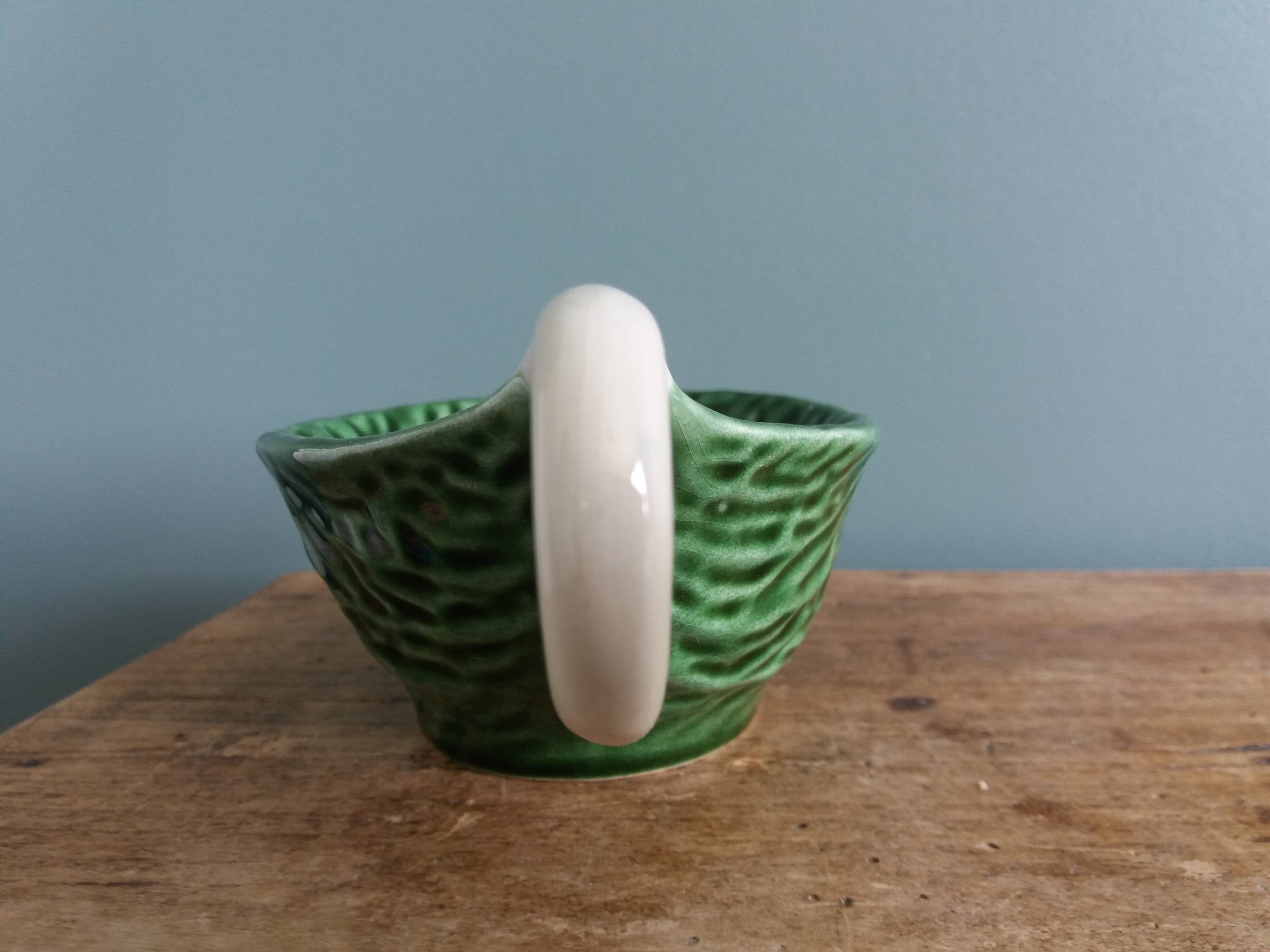 Cabbage sauceboat in barbotine Portugal