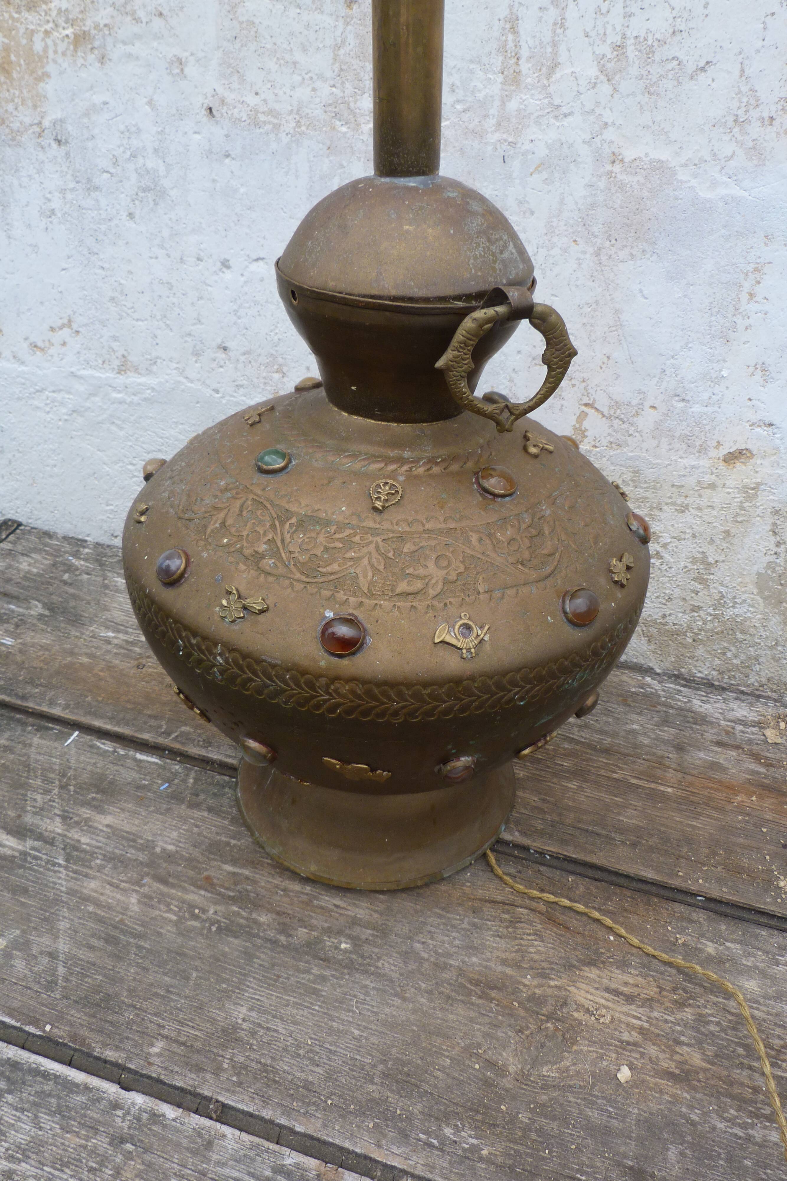 Pot in hammered copper and natural stones mounted in lamp india asia