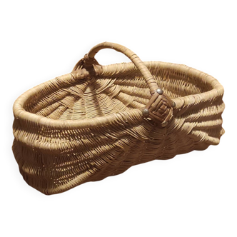 Rattan basket