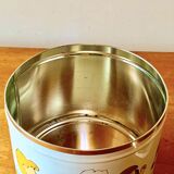 Vintage Snoopy metal box