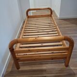 Lit simple en pin, Scandinavie