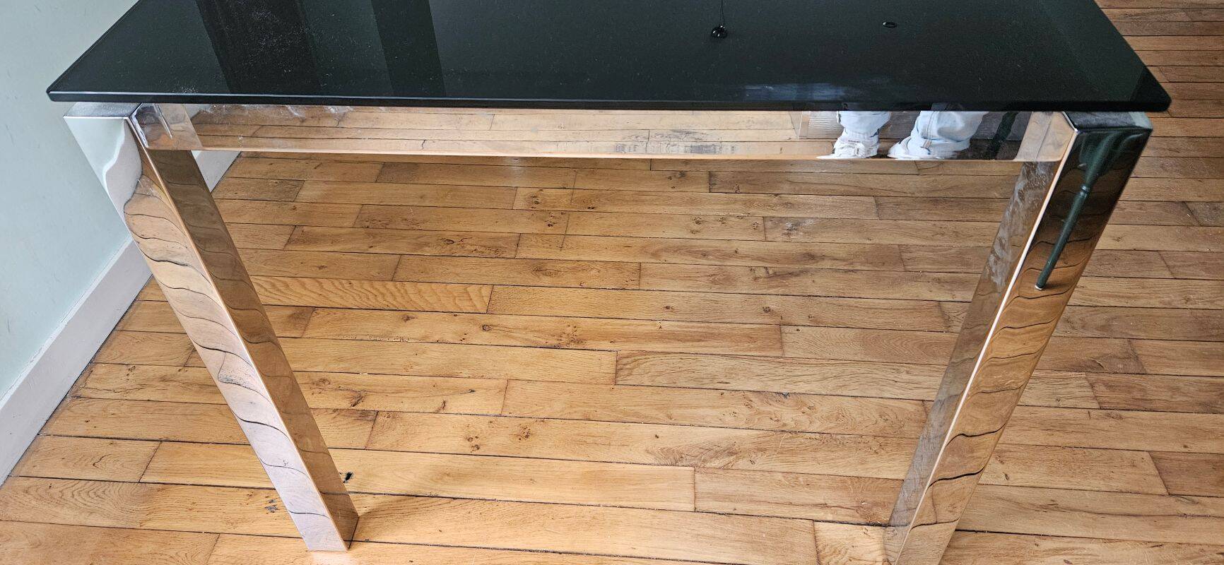 Italian Design Extendable Table in Black Glass and Chrome Legs 1980