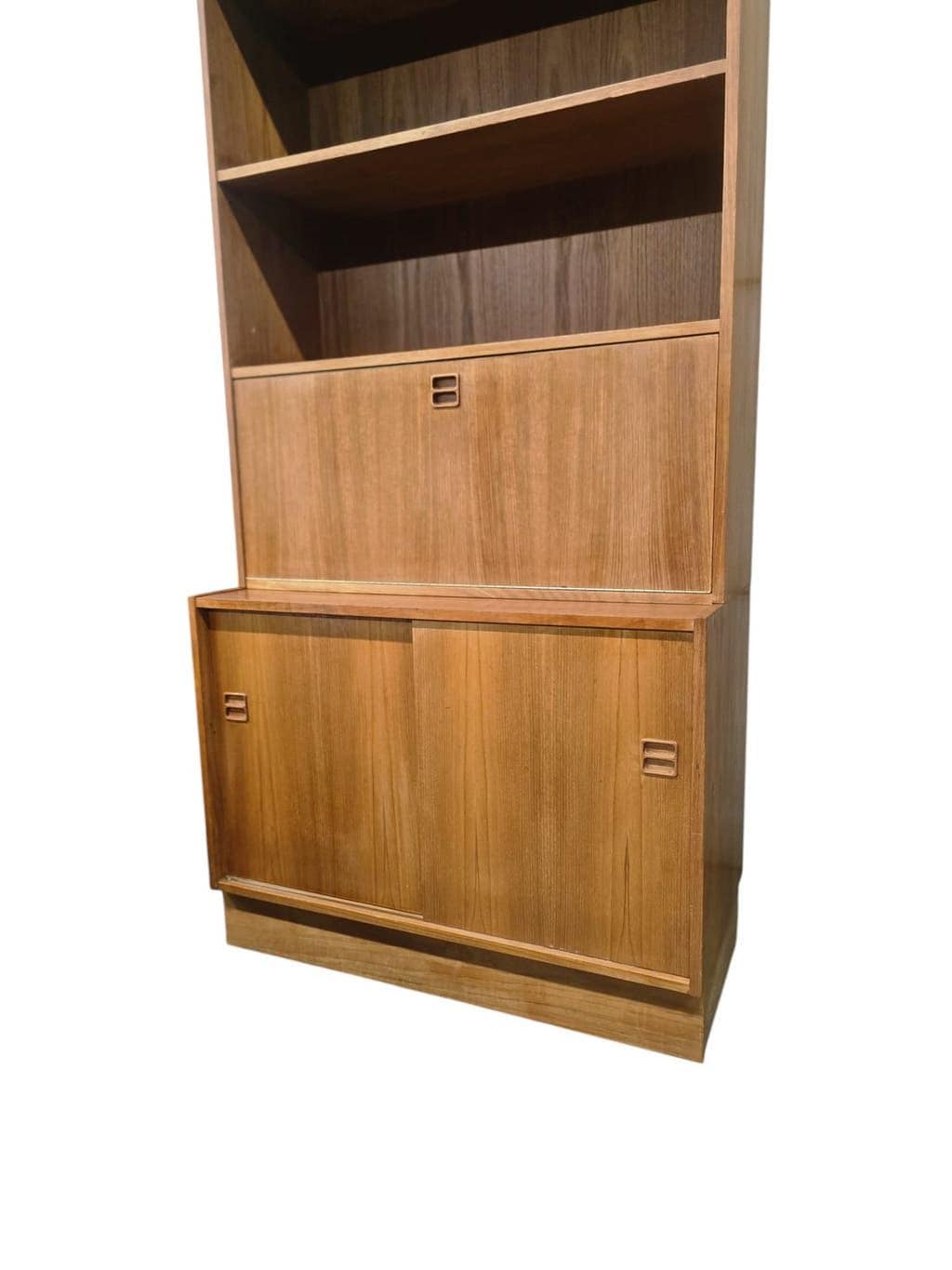 Vintage wooden shelf/bookcase/display cabinet