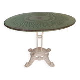 Table de jardin en tôle et pied en fonte