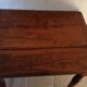 Table d'appoint pieds en bois tourné