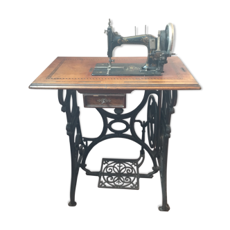 Sewing machine early 20th century