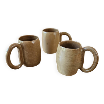 Set of 3 vintage stoneware mugs "Grand Feu" by Arts-Céram in beige brown ochre.