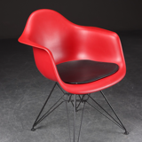 Pair of chairs Vitra by Charles Ray Eames model DAR