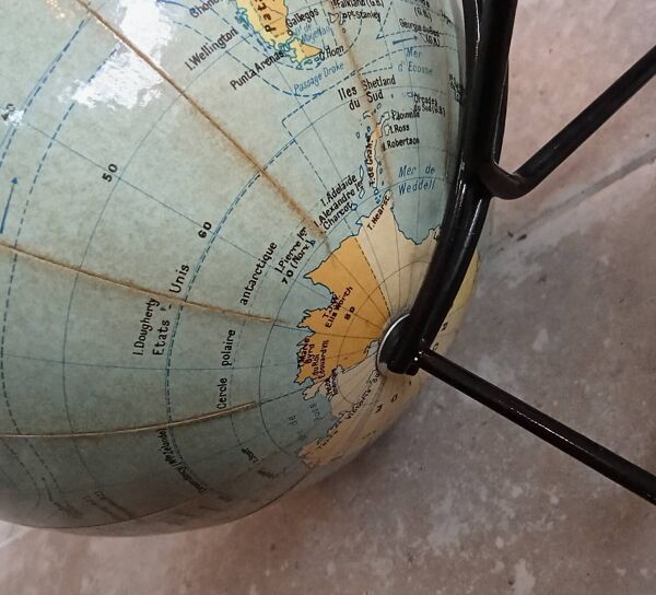 Ancien globe terrestre mappemonde Girard et Barrère