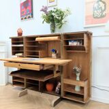 Compact trunk desk published by atelier genestar