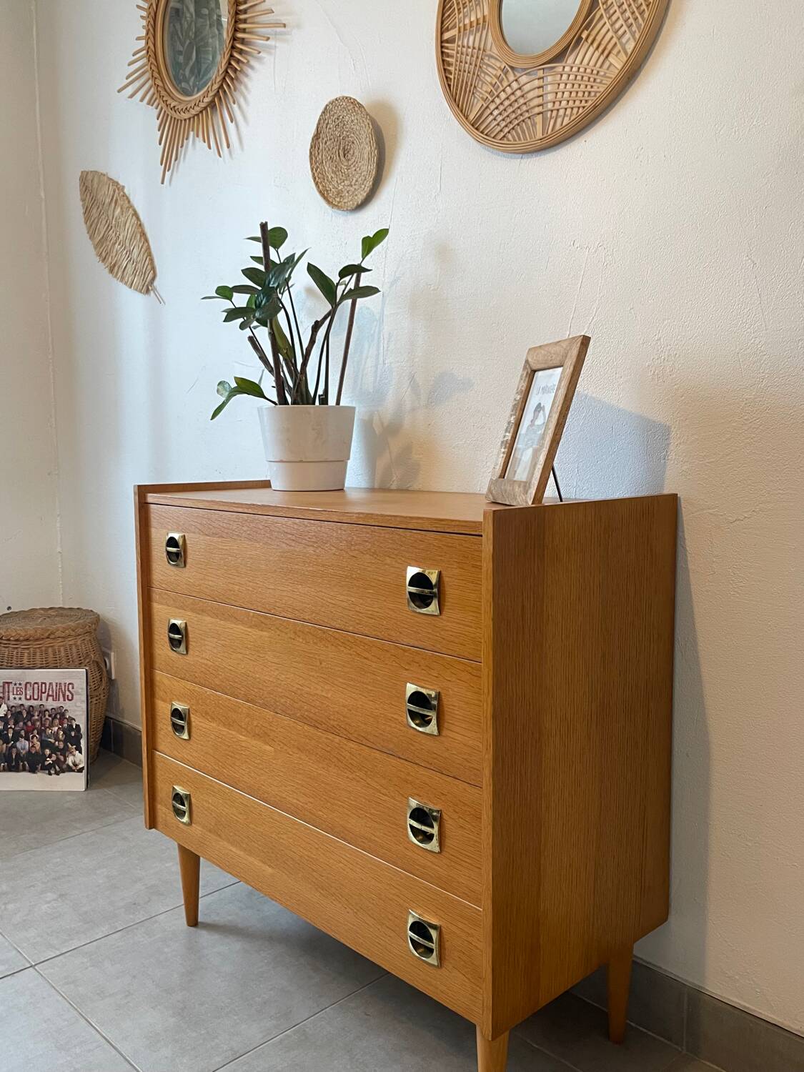 Vintage oak chest of drawers