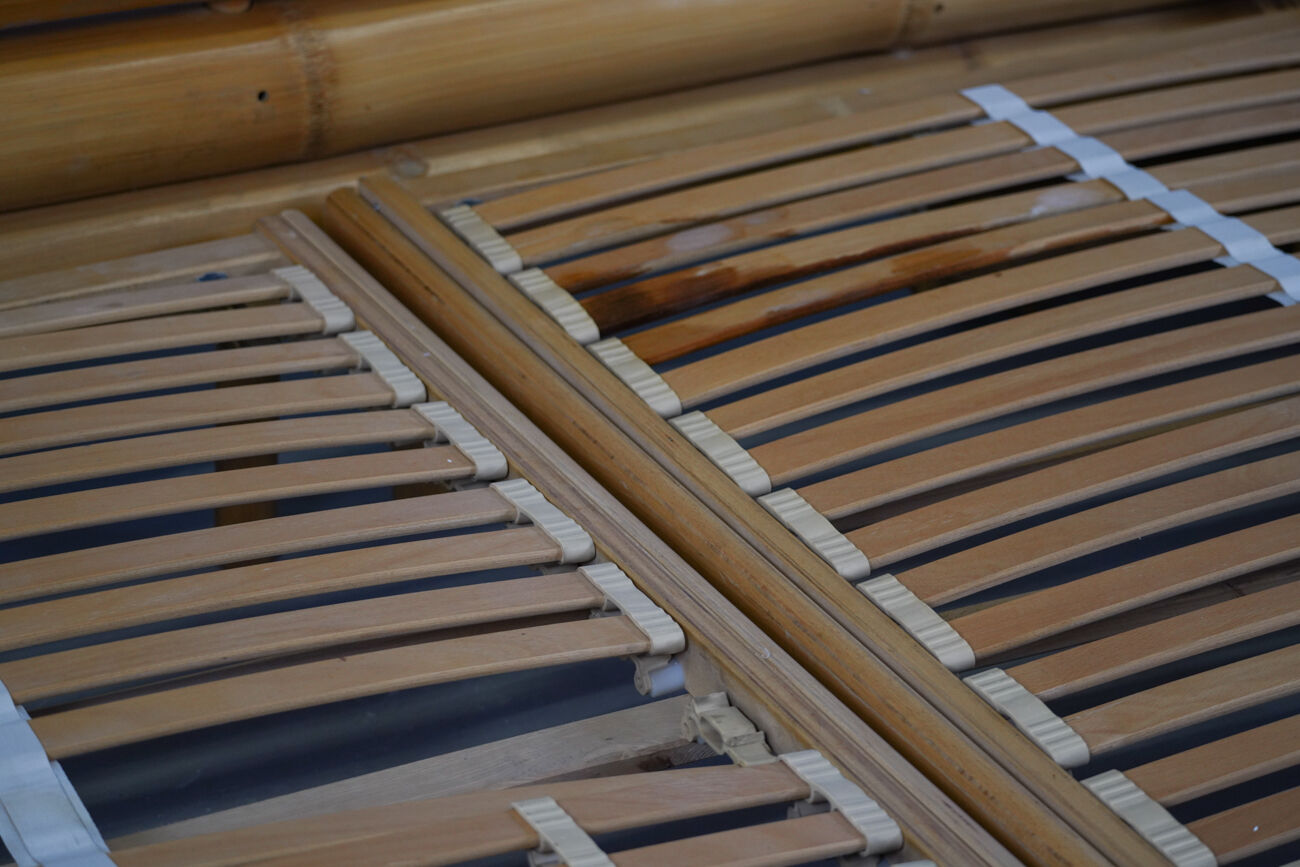 Vintage bamboo bedframe, Asia 1990s