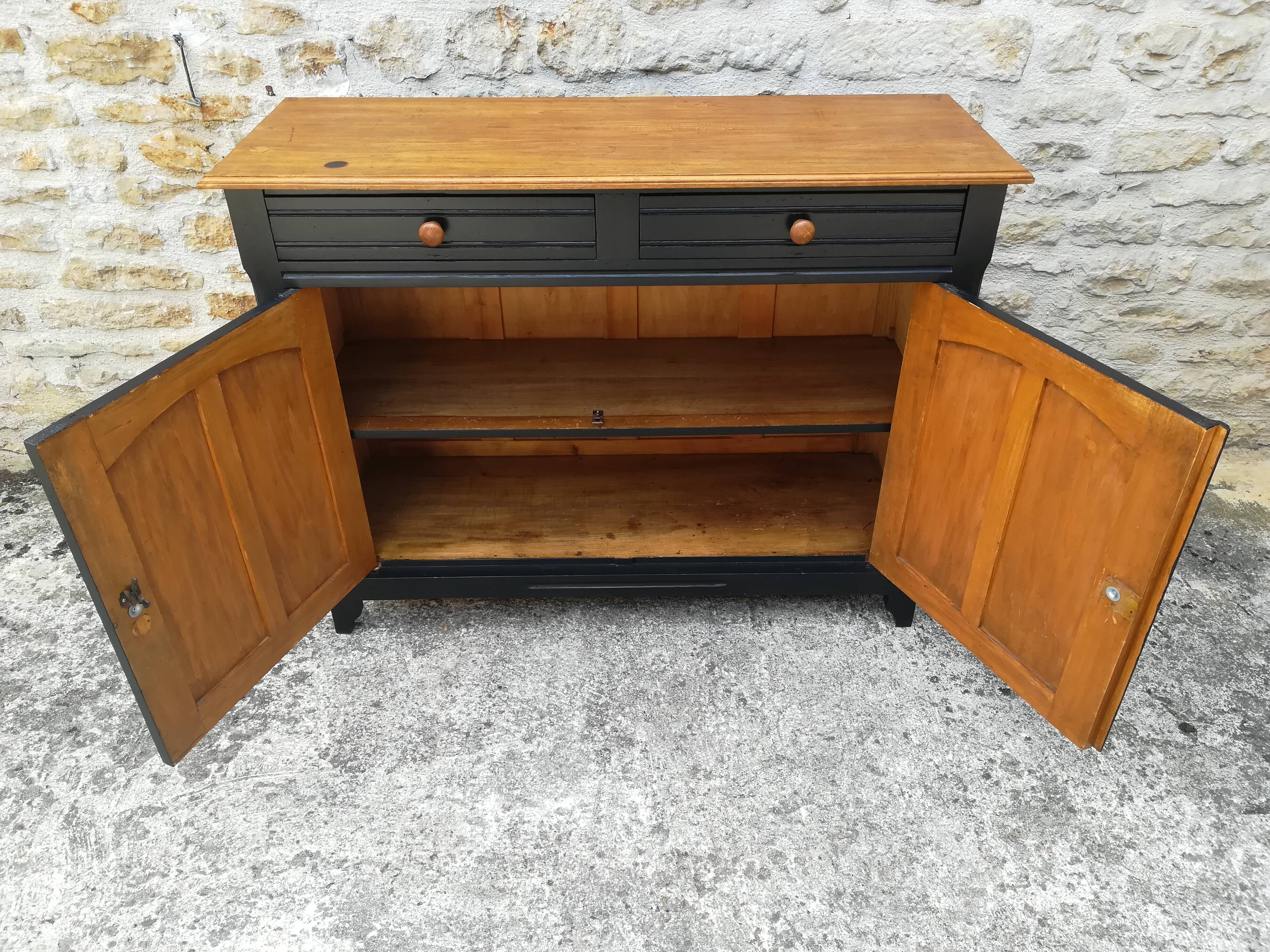 Vintage parisian buffet