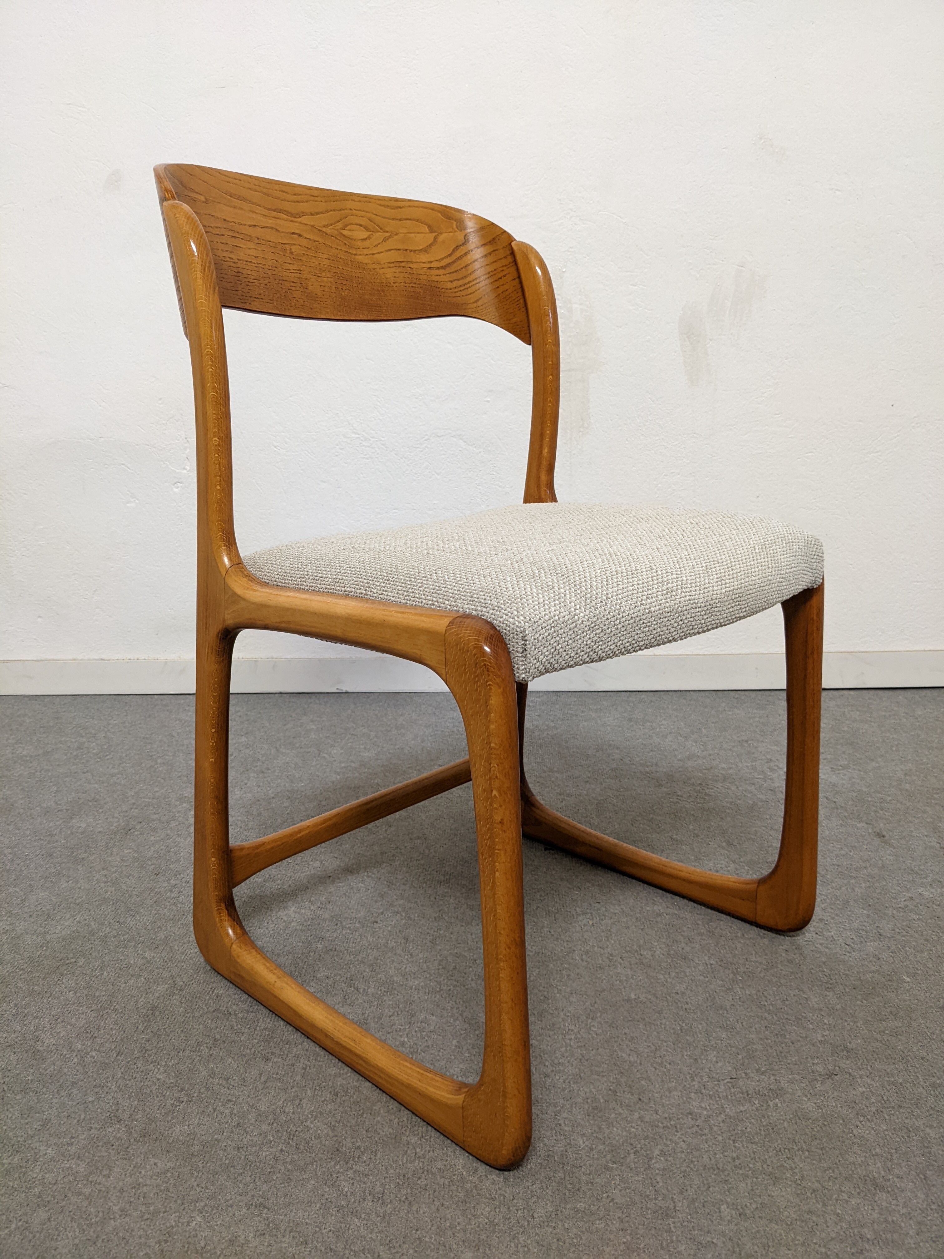 Série de 4 chaises traineau Baumann des années 60/70