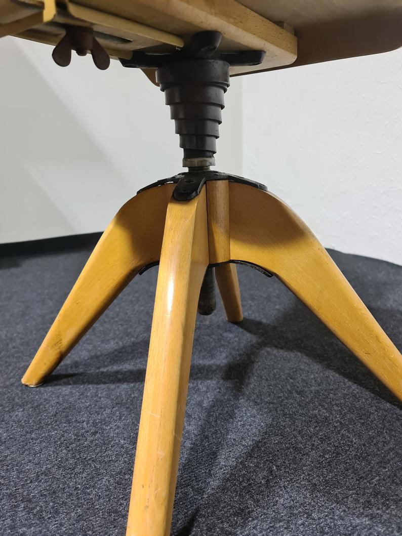 Bauhaus vintage swivel chair