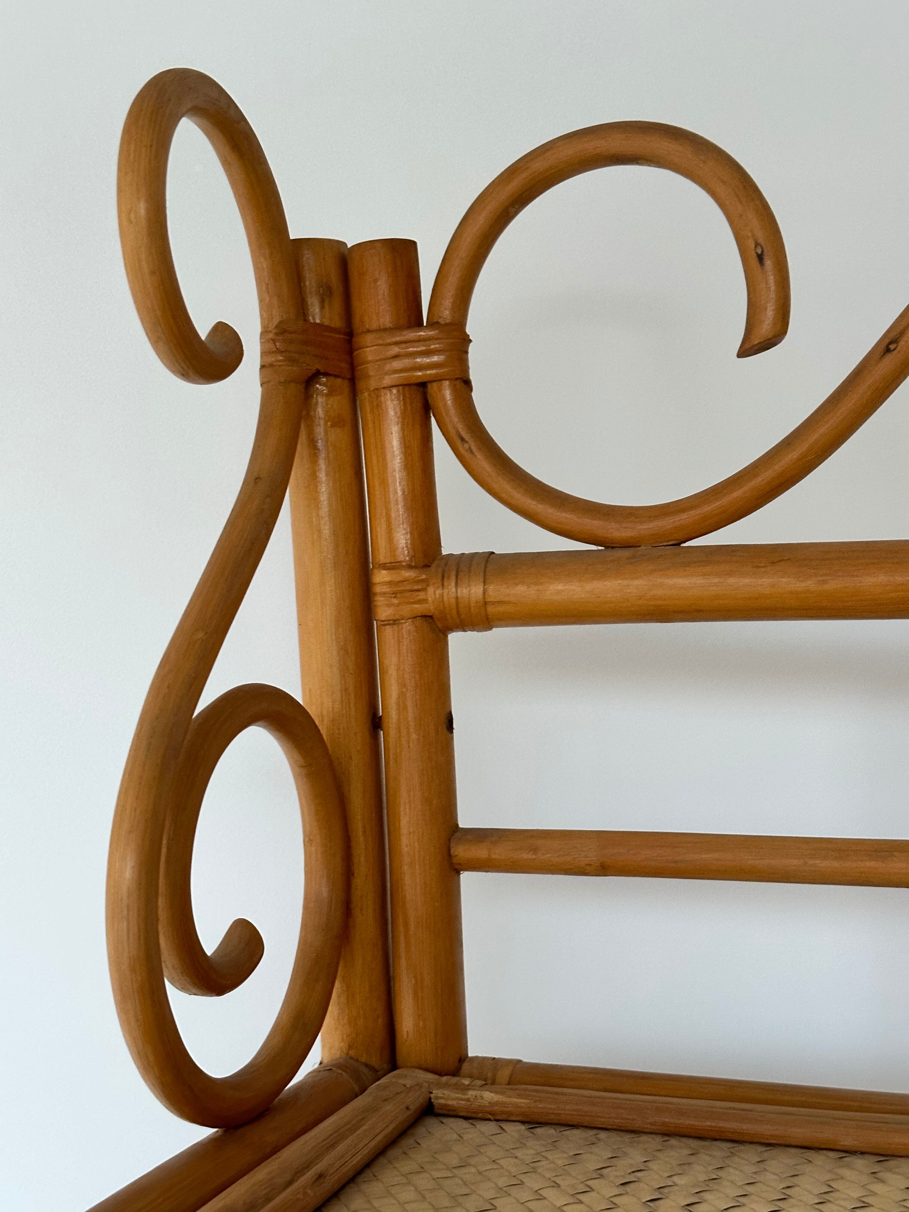 Vintage curved rattan shelf cabinet from the 60s