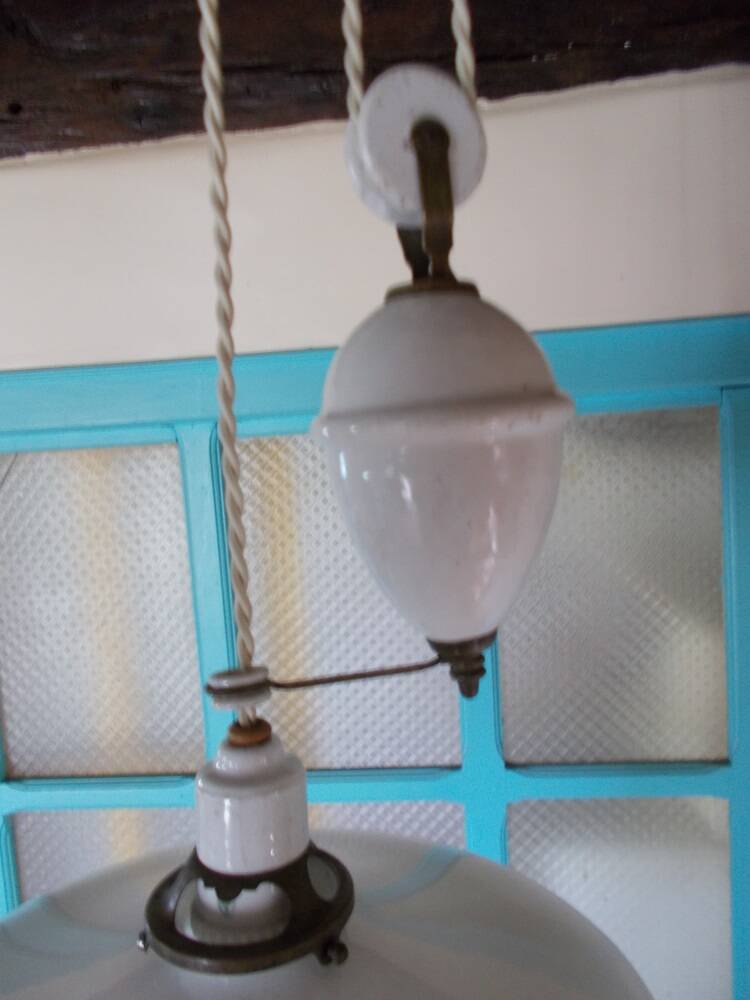 Old "rise and fall" suspension