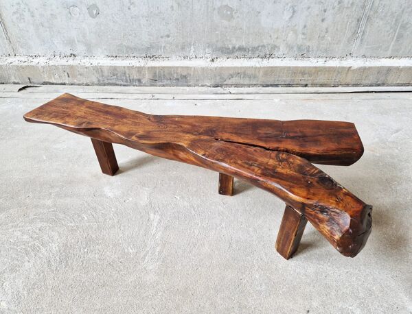 Table basse ou banc brutaliste en forme de tronc d'arbre, années 1960