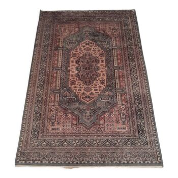 Handmade Pakistani rug 297x190cm