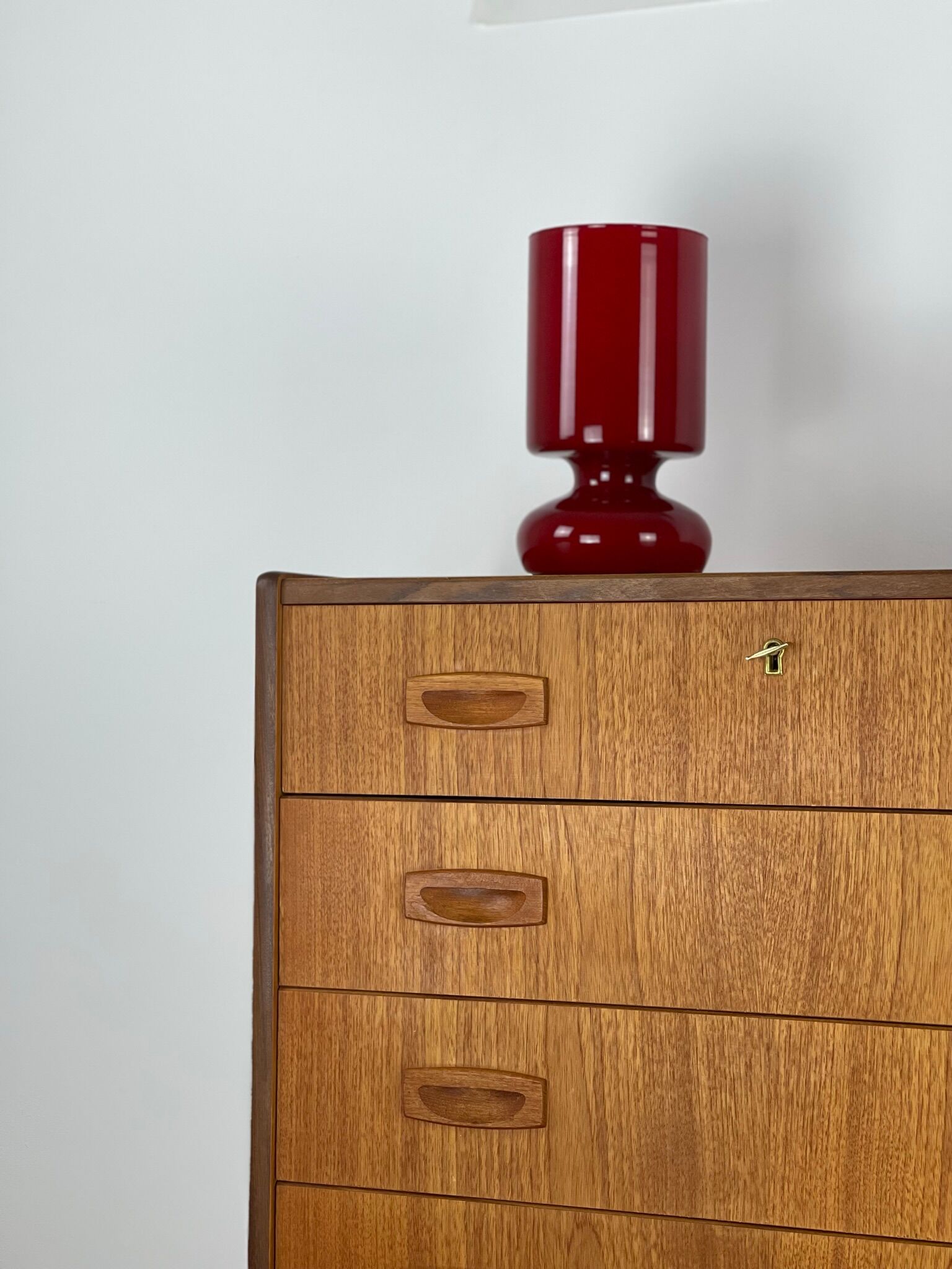 Teak chest of drawers